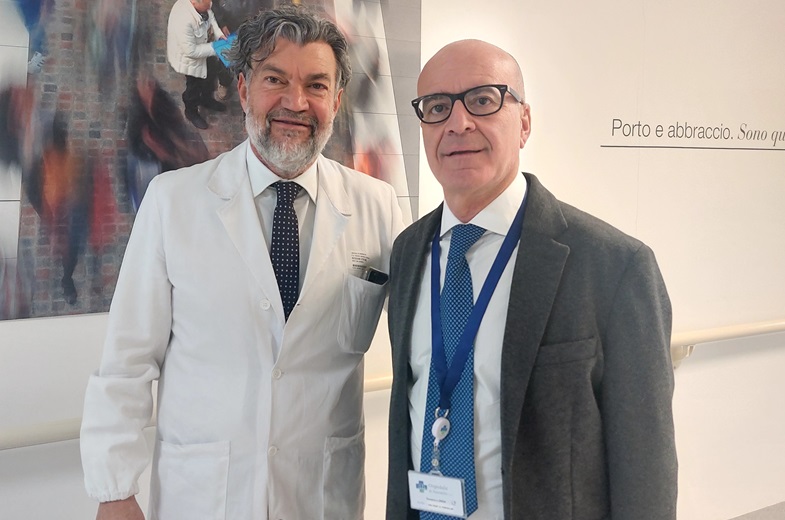 Da sinistra Stefano Reggiani, Direttore Generale dell'Ospedale di Sassuolo e il Prof. Giuseppe Porcellini