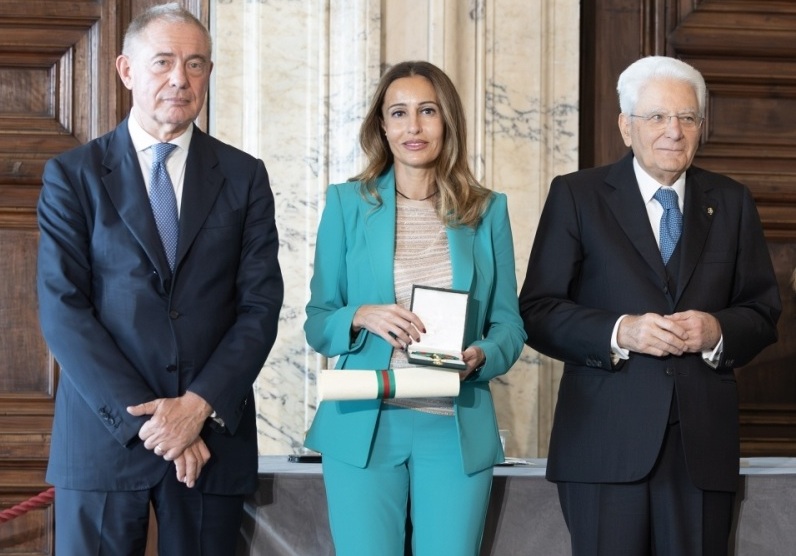 Federica Minozzi durante la consegna dell'onorificenza a Cavaliere del Lavoro
