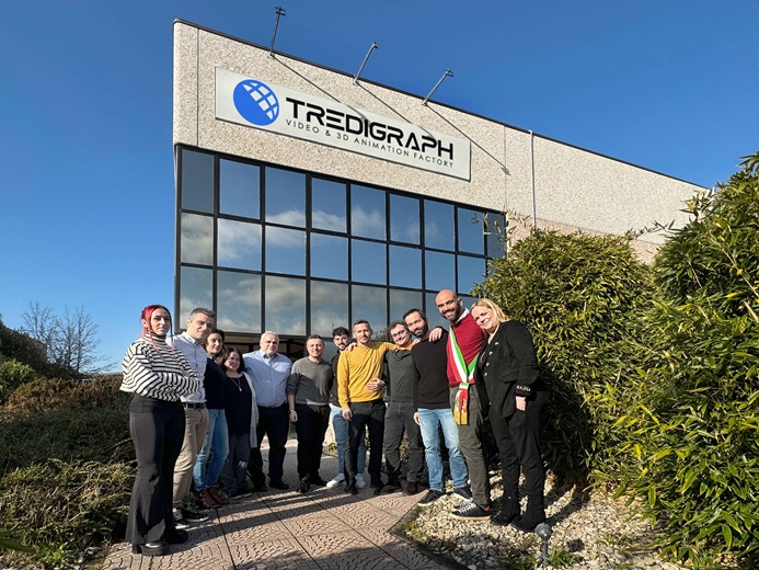 Il team di Tredigraph, guidato da Vittorio Manzini, festeggia il primo quarto di secolo insieme al Sindaco di Spilamberto, Umberto Costantini