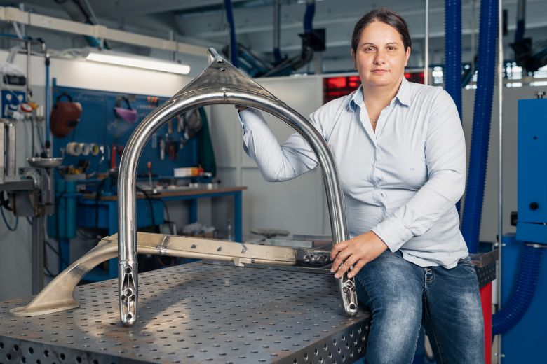 Silvia Gaiani, CEO di Vsystem, premiata con la medaglia Marconi agli Alma Mater Awards