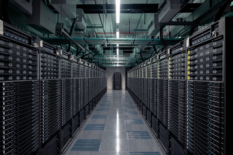 Il White Space, la sala che ospita il supercomputer Leonardo