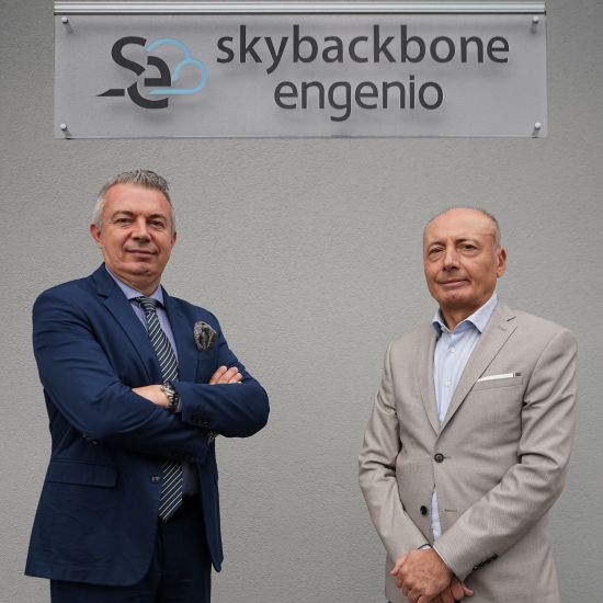 Luca Bulgarelli, sales director e socio di Skybackbone Engenio, e Giuseppe Nale, CEO
