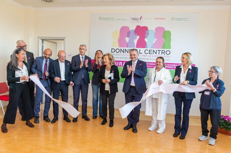 Il taglio del nastro dei nuovi ambienti della Senologia e degli spazi polifunzionali di Komen Italia all'ospedale Bellaria di Bologna