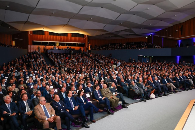 La platea degli imprenditori e rappresentanti delle istituzioni all'Assemblea generale di Confindustria Emilia a Farete 2026