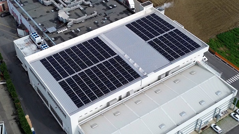 L'mpianto fotovoltaico dello stabilimento Granterre di Montecavolo, in provincia di Reggio Emilia