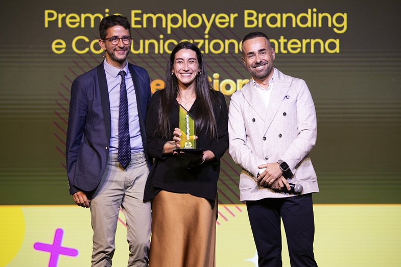 VIS Hydraulics vince il Touchpoint Awards Engagement<br />