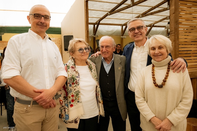 Da sinistra: Daniele Salati Chiodini, Franca Chiodini, Oneglio Ceresi, Andrea Salati Chiodini, Elisabetta Salati Chiodini