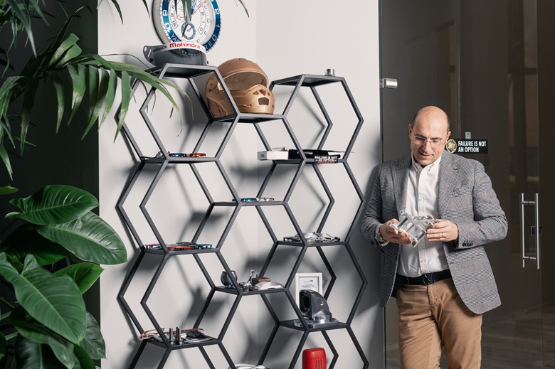 Gian Luca Falleti, 48 anni, fondatore e titolare di Nanoprom