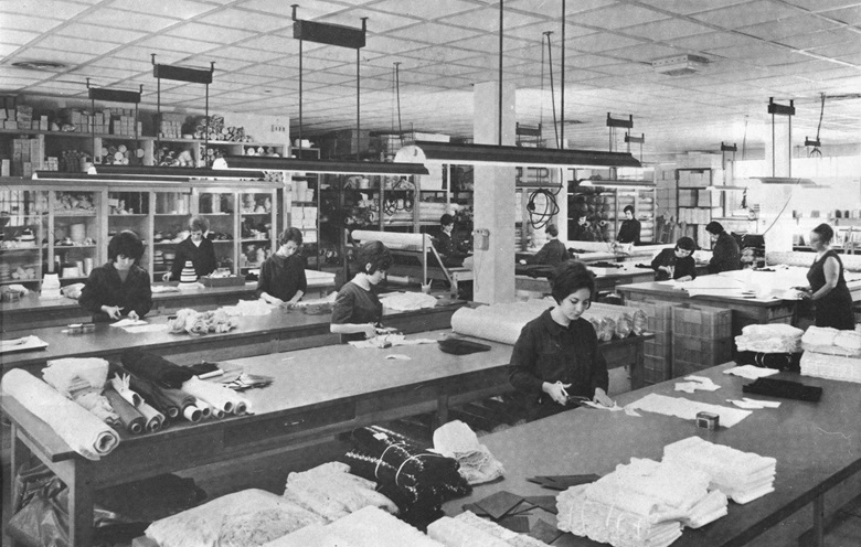 Il primo laboratorio di Ada Masotti, immagine dall'archivio della famiglia Masotti