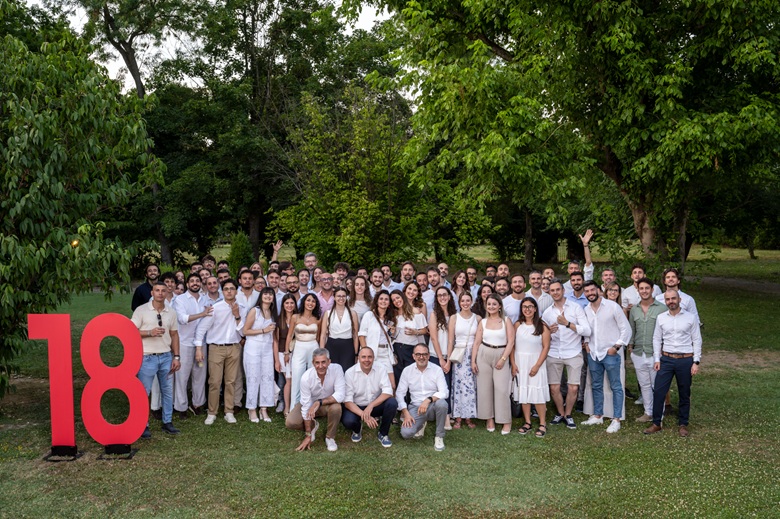 Il team di Makeitalia
