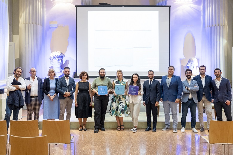 La giuria e i vincitori del Young Art Award 2022 creato dal Gruppo Giovani Imprenditori di Confindustria Emilia