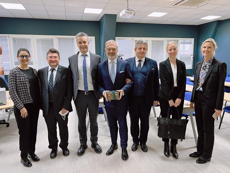 Visita dell' ambasciatore svedese alla sede di Techboard Group