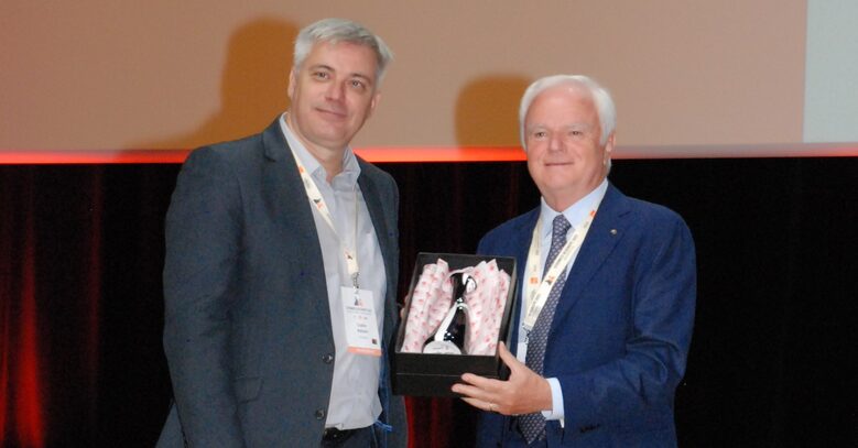 Franco Stefani è stato insignito a Cracovia del riconoscimento Gian Nicola Babini (Industrial) Award per la tecnologia Lamina da lui creata e brevettata in System Ceramics