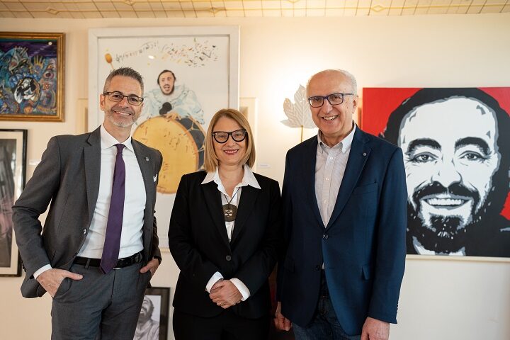 Roberto Ferrari, fondatore e CEO Stileventi Group e Stileformazione e formatore ed esperto di mentalismo e arte del prestigio; Nicoletta Mantovani, presidente della Fondazione Luciano Pavarotti; Giorgio Fabbri, musicista, direttore d’orchestra e formatore